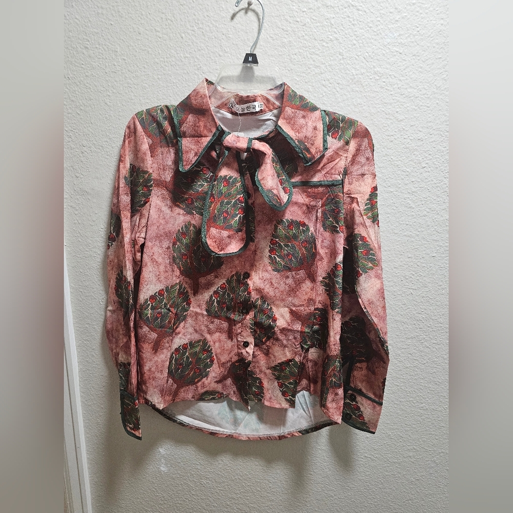 NWT Today Korea Button Up Top
